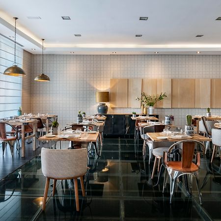 Vincci Seleccion Posada Del Patio Malaga Ngoại thất bức ảnh Restaurant
