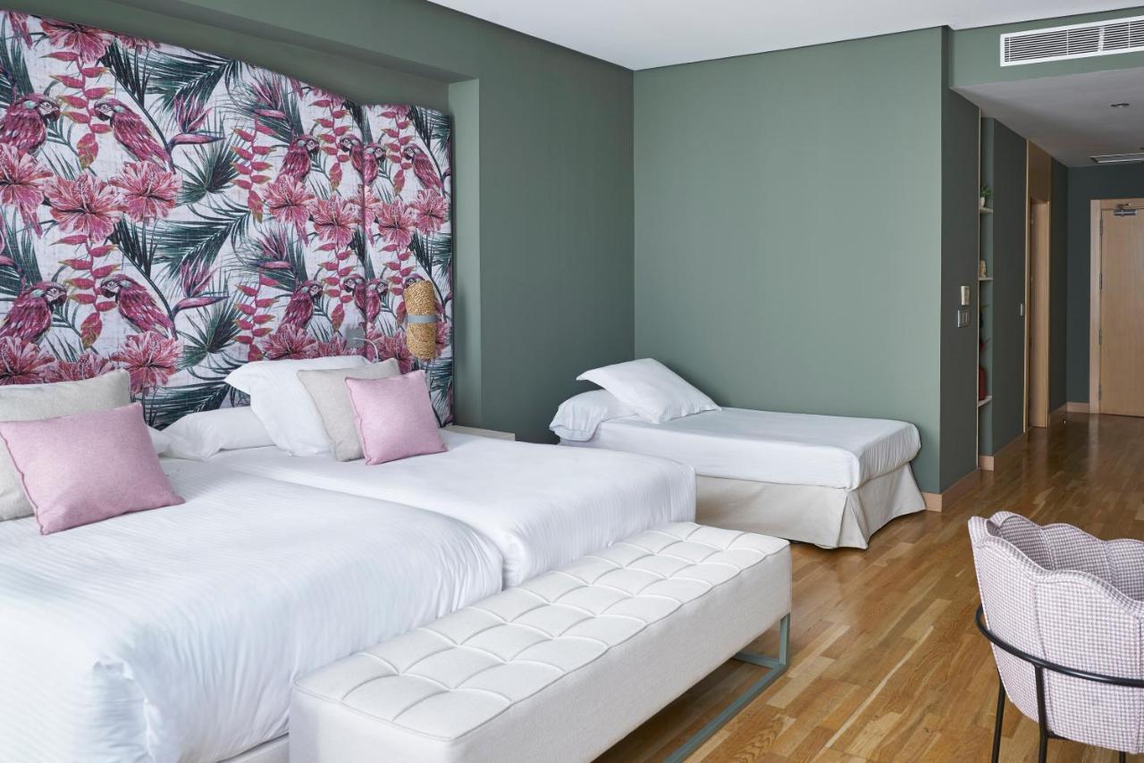 Vincci Seleccion Posada Del Patio Malaga Ngoại thất bức ảnh Deluxe room